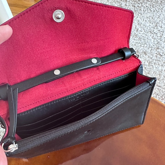 Atlas Convertible Wallet - Leather - Picture 4 of 11